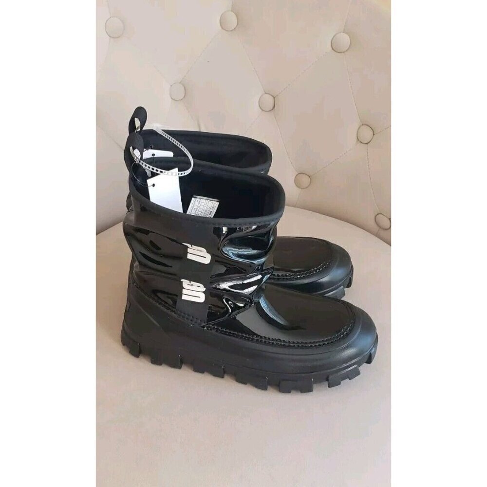 NEW UGG KID'S CLASSIC BRELLAH MINI BOOTS BLACK SZ 4 US - Picture 3 of 9